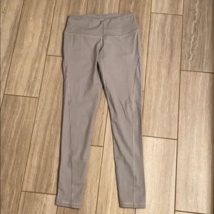 Victoria Sport Grey Leggings